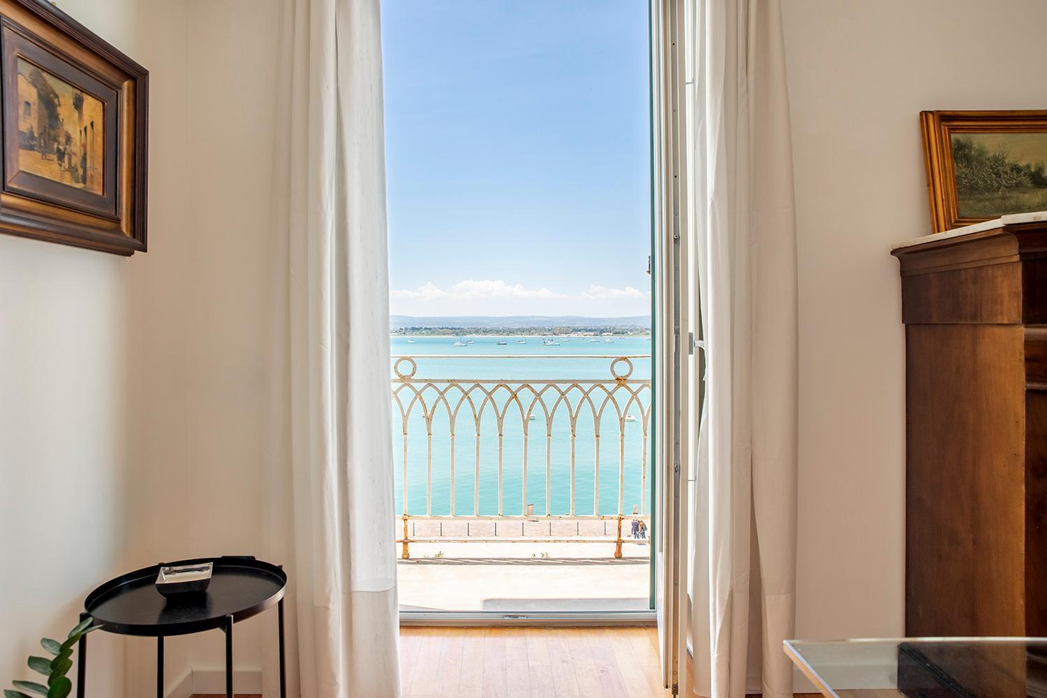 Seaview Design Homes In Ortigia By Wonderful Italy Apartment *